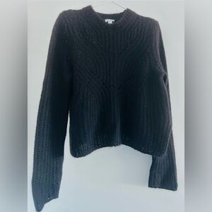 Airy Alpaca Wool Crew Neck Black Sweater